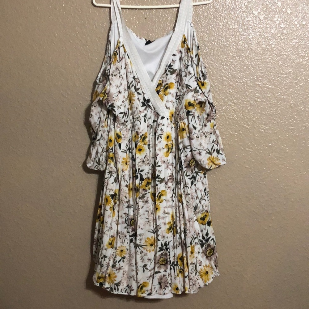 Torrid - Size 3 - Flower Print Dress